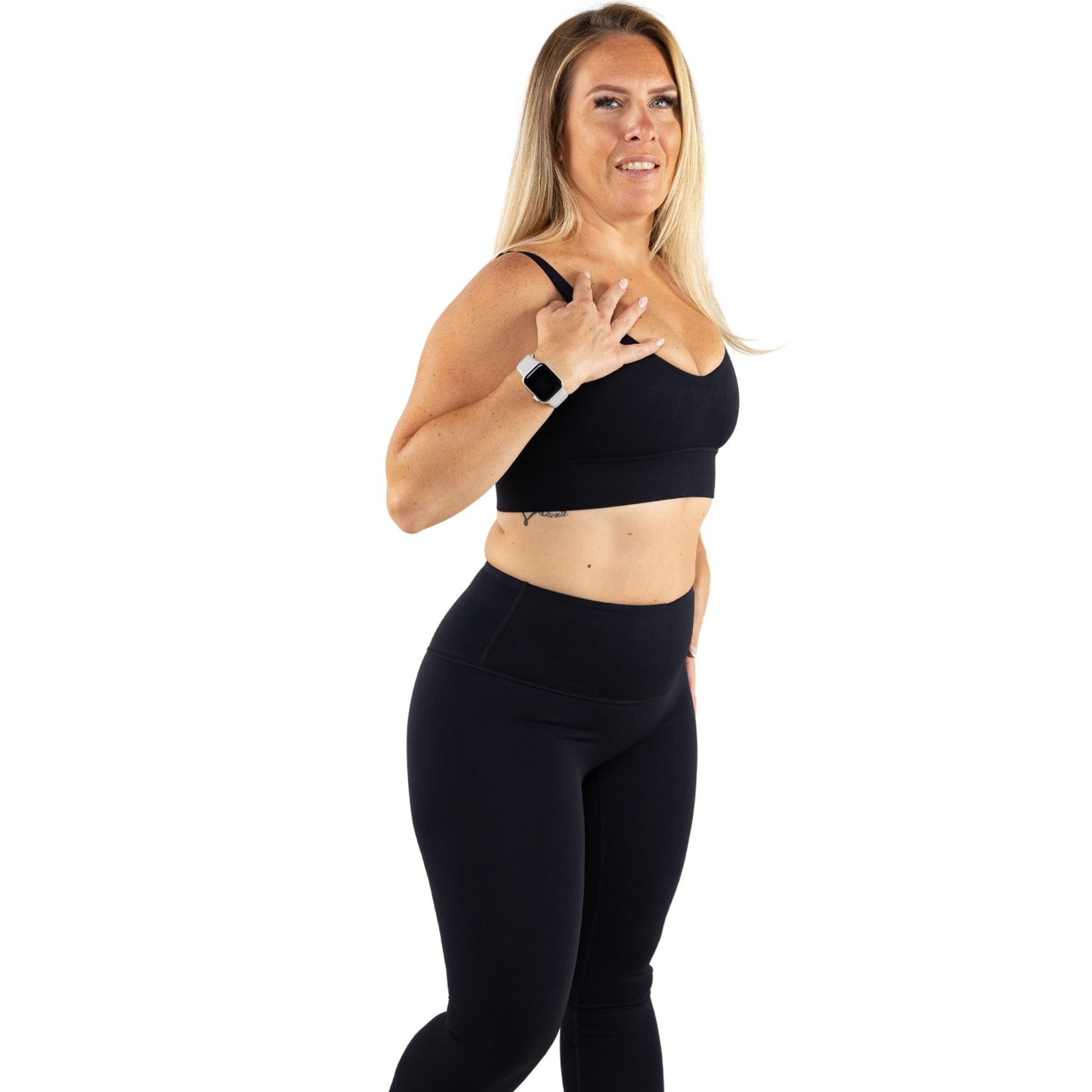 Black Supportive Sports Bra paired with High Waist Leggings Seamless Front.