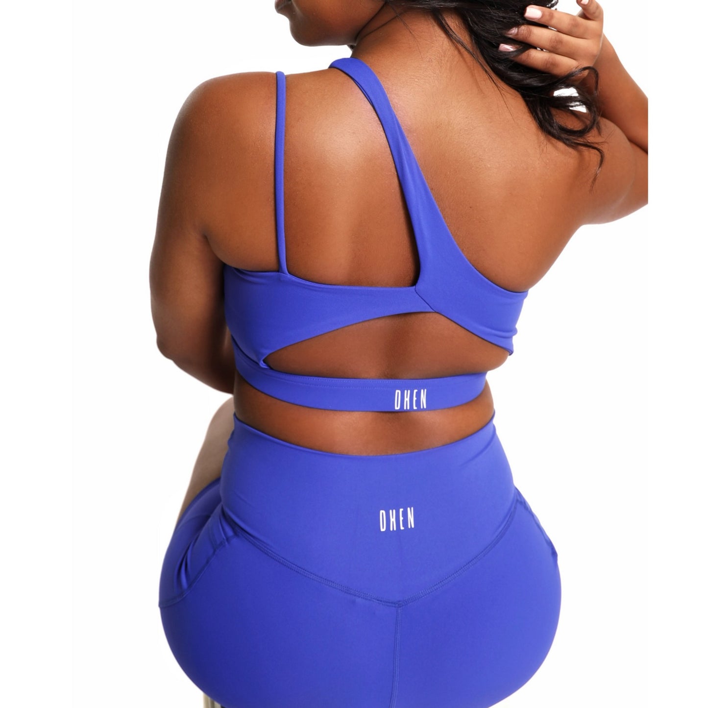 Fashion Sports Bra and biker Shorts with Pocket 